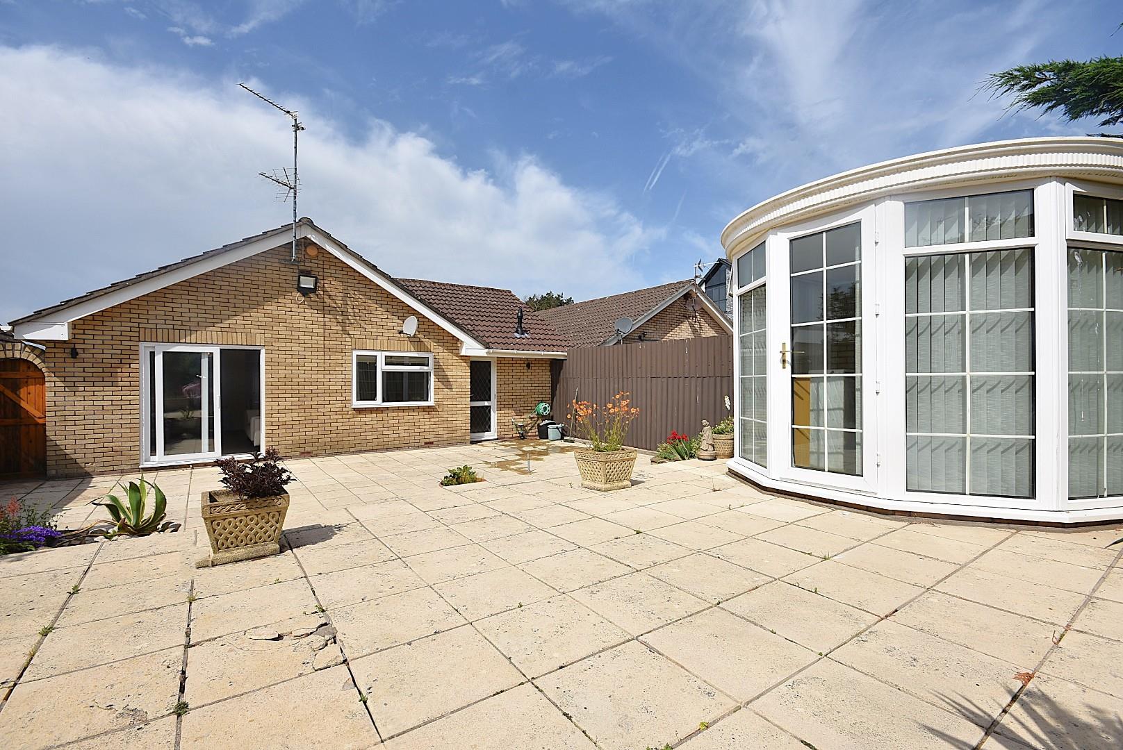 40 Bassett Road, Sully, CF64 5HS